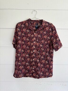 GAP Linen Blend Paisley Floral Shirt Small Short Sleeve Button Up Vacation Beach